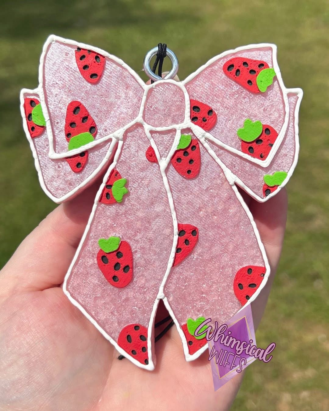 Strawberry Bow Mold