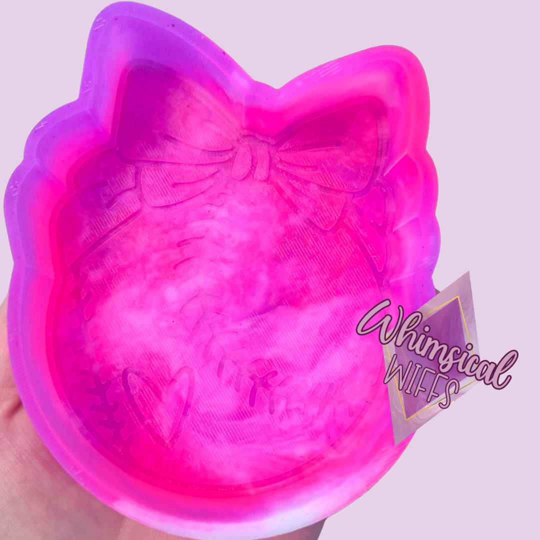 Baseball/Softball with Bow Mold