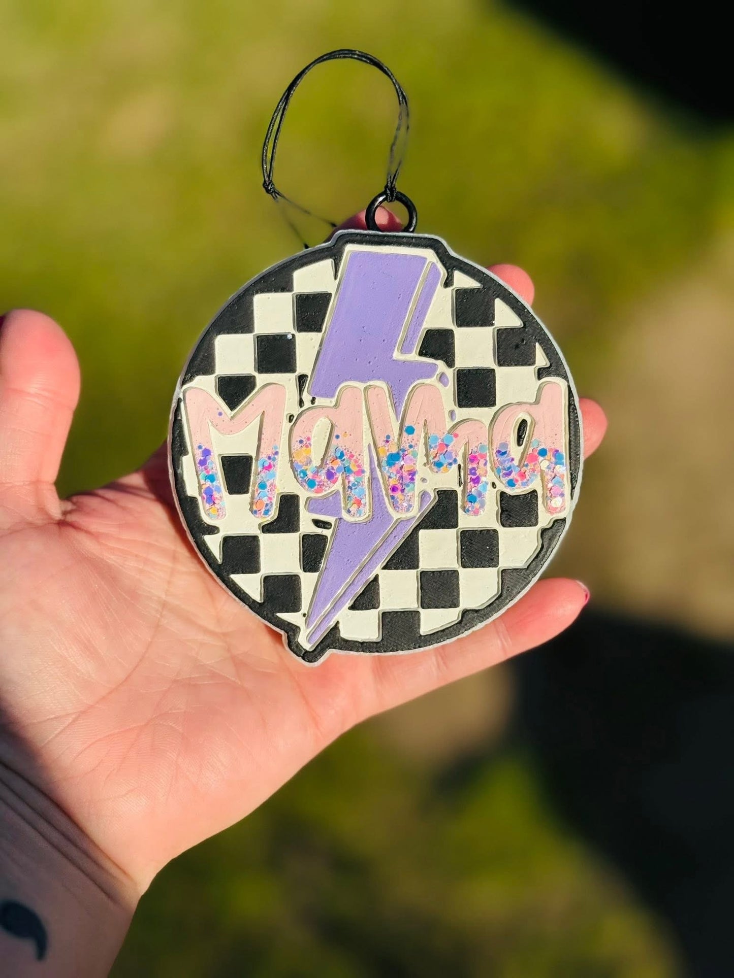 Checkered Mama Circle Mold