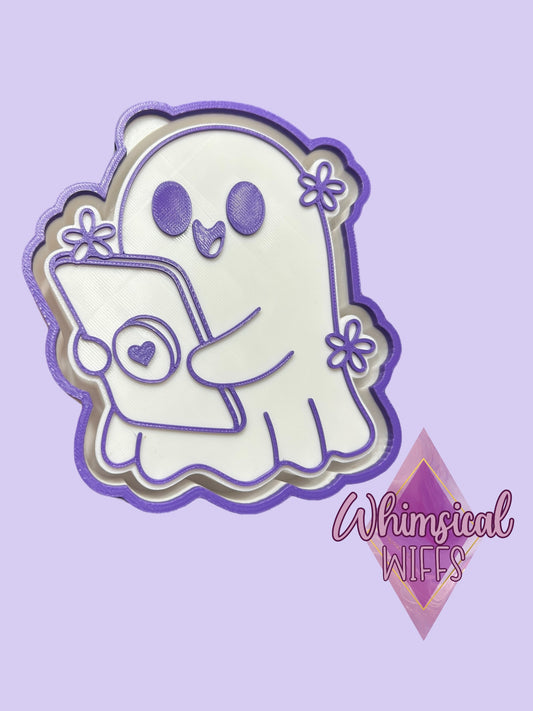 Bookish Ghost Mold