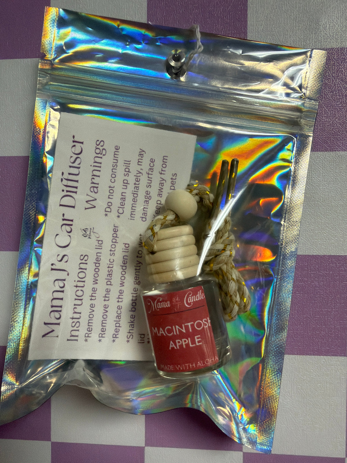 Macintosh Apple Car Diffuser from Mama J Candles