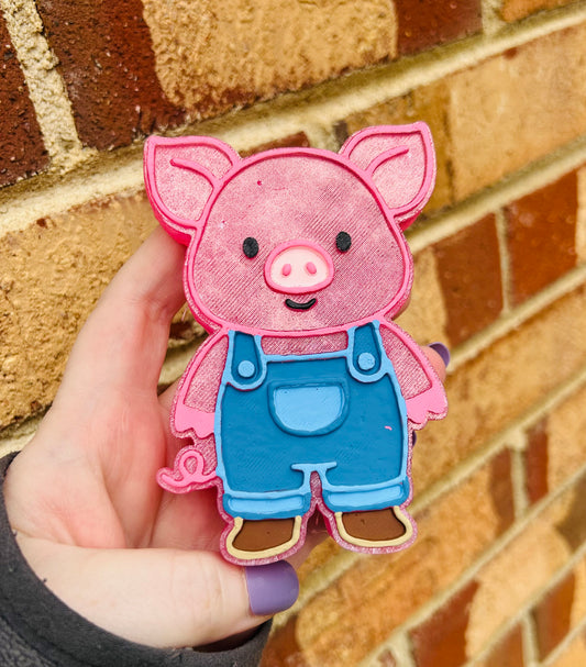 Pig in Overalls Freshie