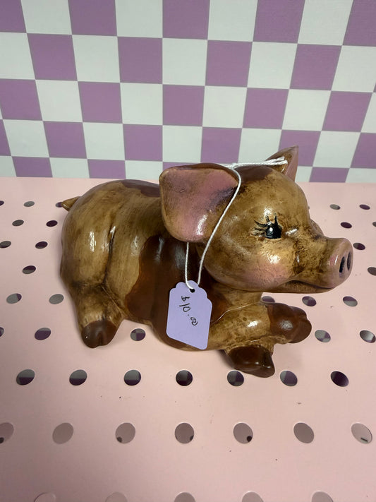 Cross Leg Pig from Dawns Busy Hands — product image 1 of 2