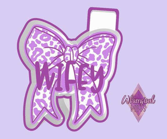 Wifey Leopard Bow Mold