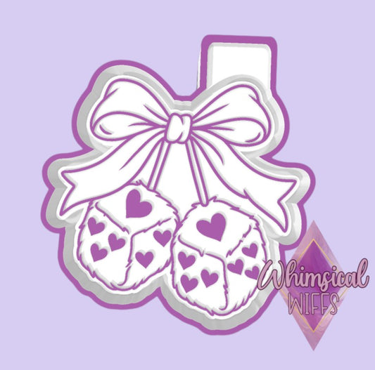 Fuzzy Dice Mold