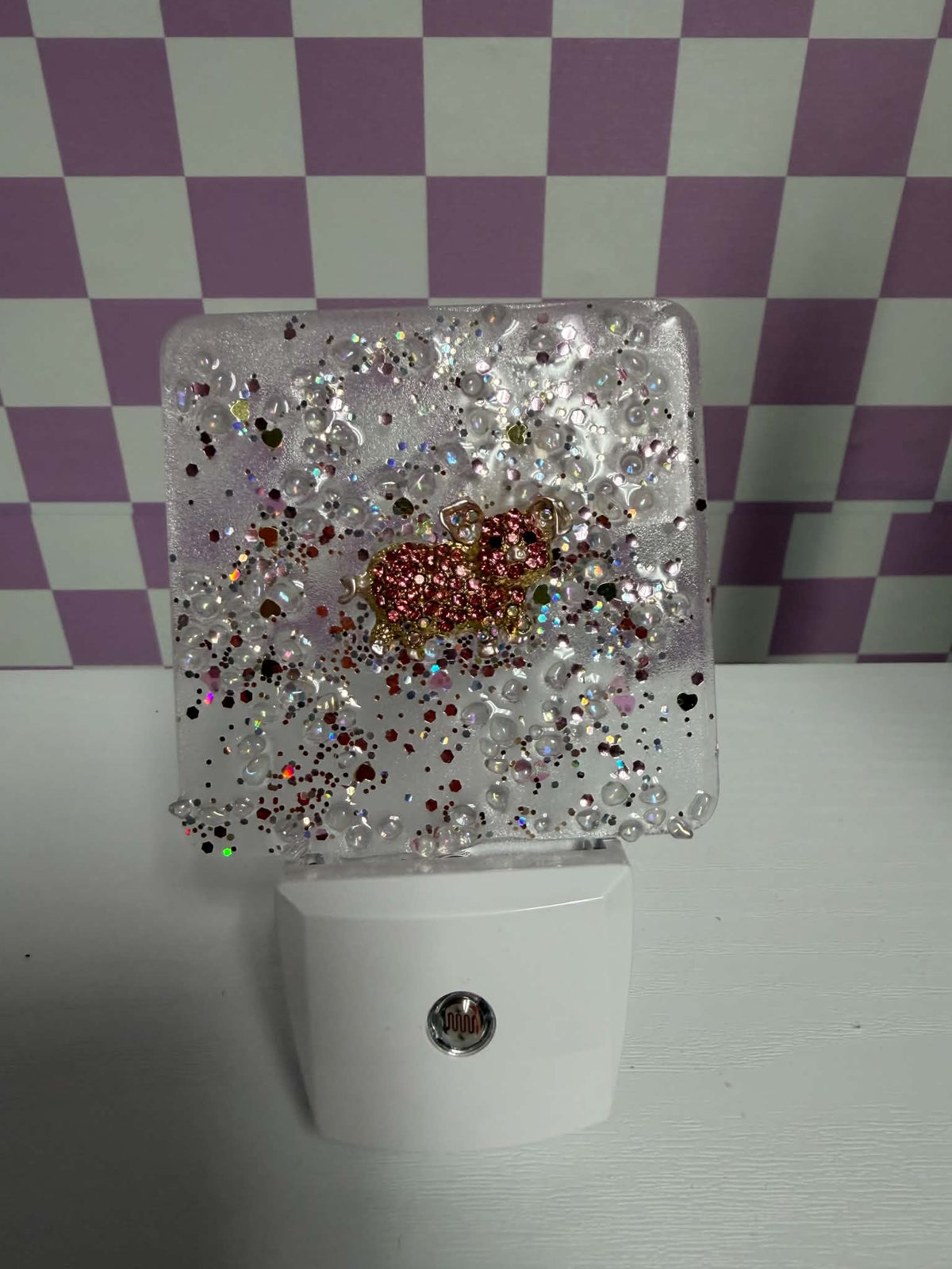 Pink Pig resin nightlight